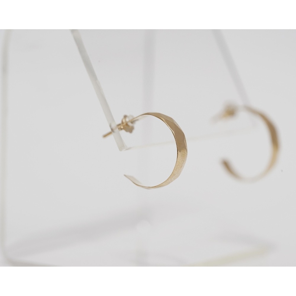 Vintage 14k Solid Yellow Gold Hoop Textured Diamond Triangle Pattern Earrings - Picture 5 of 7